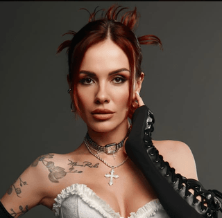 "Мы здесь конкретно застряли": MamaRika в Дубае стало плохо (фото)