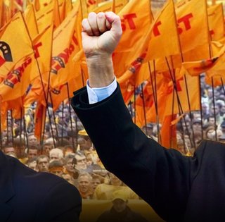 Помаранчева битва за вибір: як фальсифікації 2004 року народили нову Україну