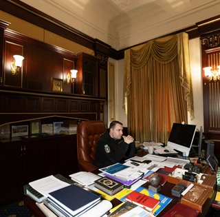 Блокнот "Список п***в 2026" и не только: что интересного СМИ заметили в кабинете Буданова (фото)