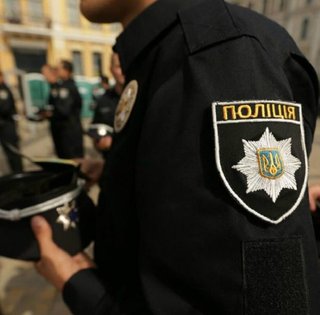 Рада подняла зарплаты полиции и спасателям: как изменились выплаты