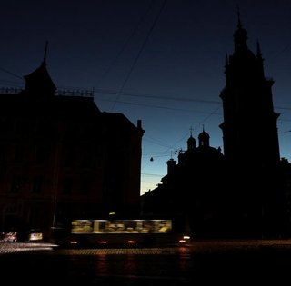 Графики отключения 7 декабря: где свет будет всего семь часов в сутки