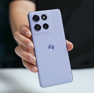 Бюджетні смартфони з великими акумуляторами: топ-3 моделі від надійних брендів (фото)