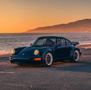 Капсула времени за $2,7 миллиона: на продажу выставили 32-летний Porsche в новом состоянии (фото)