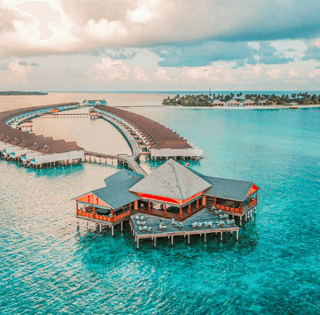 "Страшна бідність": українець показав, як насправді живуть люди на Мальдівах (фото)