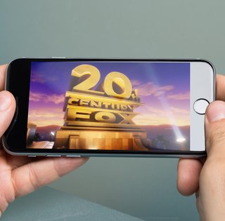 Километры кинолент. Какие фильмы выбрать в длинную дорогу