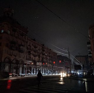 Графики на 9 февраля: ДТЭК определил, сколько без света будут сидеть жители Киевской области