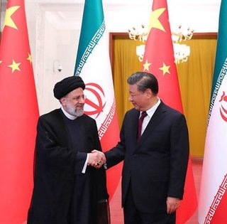 Гроші та компоненти для ракет: Китай готується надати Ірану військову допомогу, — CNN