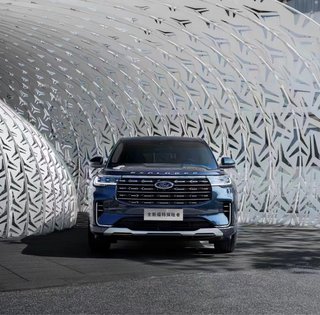 Новый Ford Explorer 2023 официально представлен: что изменилось в кроссовере (фото)