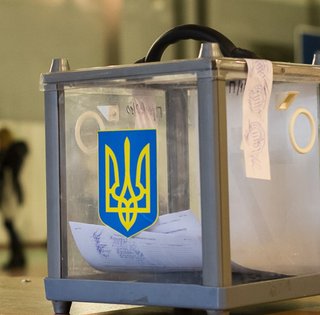 Вибори в Україні до 15 травня: чому організувати голосування за 3 місяці неможливо, — експерт