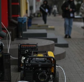 Блэкаут в Буче и Гостомеле может длиться 2 суток: что известно об отключении света на Киевщине