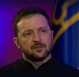 Луценко объяснил, сможет ли Зеленский баллотироваться на следующих выборах в Украине