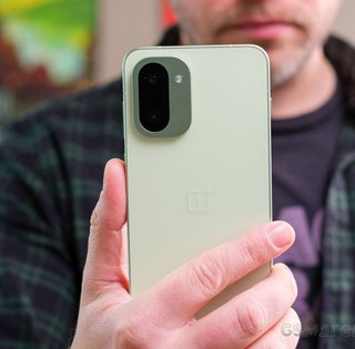 Ці 3 телефони набагато кращі: які моделі варто купити замість Google Pixel 10a (фото)
