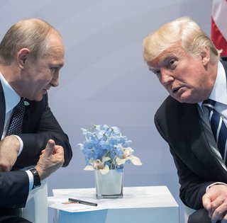 Трамп погрозами захопити Гренландію відволікає увагу від війни в Україні, — ексгенсек НАТО