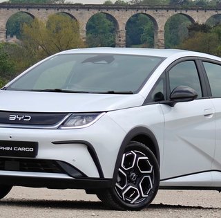BYD представив недорогий комерційний електрокар із запасом ходу понад 400 км (фото)