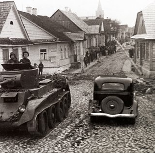 Жаркий сентябрь. Как вермахт и Красная армия под Львовом братались