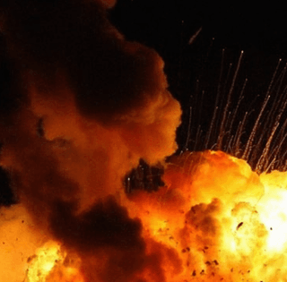 Воздушная тревога по всем областям: россияне запустили "Кинжалы" по Украине — где прозвучали взрывы