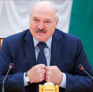 "Если Лукашенко хочет дожить до пенсии, ему лучше помолчать": в ОП ответили на угрозы из Беларуси