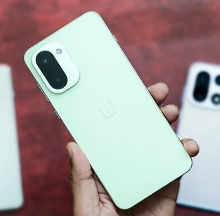 Вдвое дешевле OnePlus 15R: два недорогих мощных смартфона выйдут в начале 2026 года