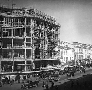 Метаморфозы на месте ЦУМа. Как и благодаря кому появился Центральный универмаг на Крещатике