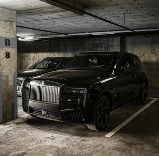 Во Львове заметили новейший заряженный кроссовер Rolls-Royce $700 000 (фото)