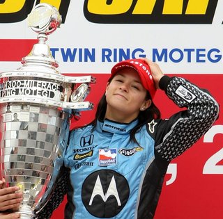 Богини скорости: лучшие автогонщицы всех времен и народов (фото, видео)