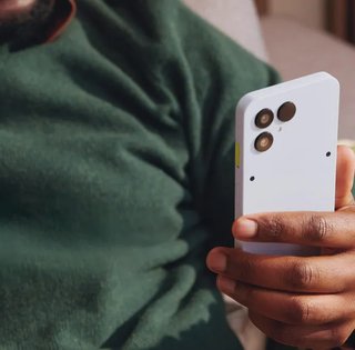Прослужать 6-8 років: названо смартфони з найдовшими термінами оновлень ПЗ (фото)