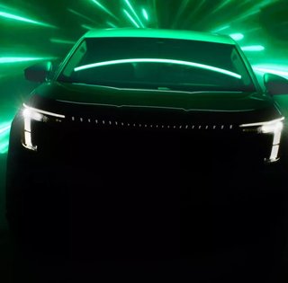 Найбільший кросовер Skoda вперше показали на фото та відео