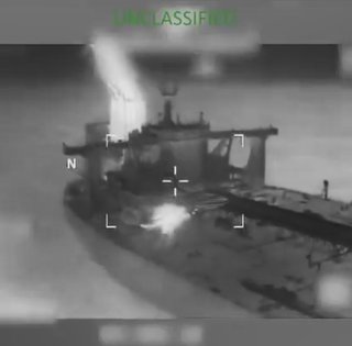 На борту задержанного США танкера Bella-1 есть украинцы: в посольстве назвали их количество