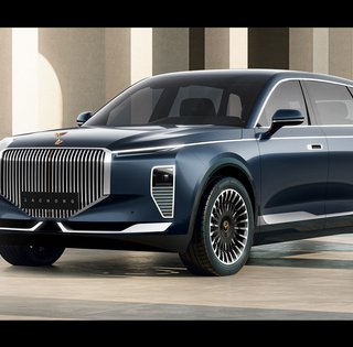 Творець "Мівіни" представив недорогих електричних конкурентів Rolls-Royce і Maybach (фото)