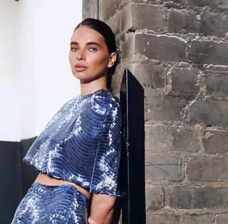 Жена Усика "вляпалась" в скандал из-за шубы из натурального меха за более миллиона гривен (фото)