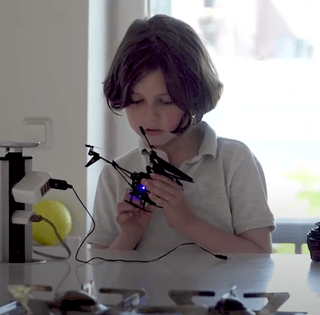 Пошел в школу в четыре года: "маленький Эйнштейн" из Бельгии получил докторскую степень по квантовой физике (фото)