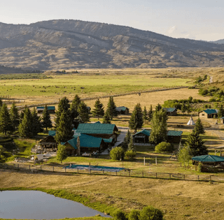 Політик купив ранчо за $79,5 млн, яке в 4 рази більше за Нью-Йорк (фото)