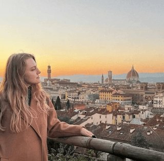 "Лучшее решение в жизни": украинка купила дом в итальянской деревне (фото)