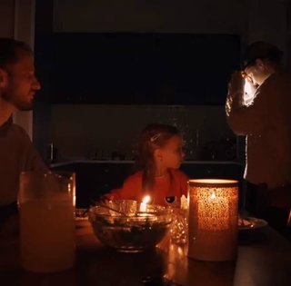 Стали відомі графіки відключень світла на 5 лютого: де будуть найсуворіші обмеження