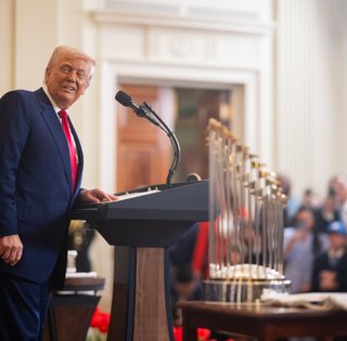 Совет мира Трампа: президент США одобрил идею внести Путиным $1 млрд замороженных активов