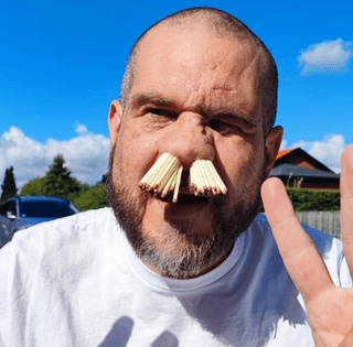 Странные достижения: подборка самых странных рекордов Гиннеса за 2025 год (фото, видео)