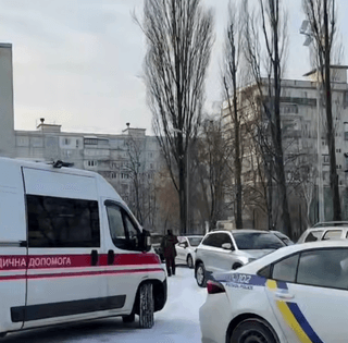 "Детей не выпускали из классов": появились новые подробности нападения подростка в киевской школе