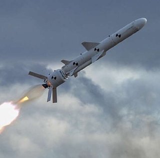 Київ під комбінованим ударом: росіяни масовано атакували Україну крилатими ракетами та "Шахедами"