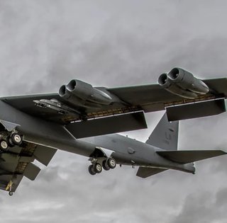 Американские самолеты случайно сбросили ядерные бомбы на США: что произошло