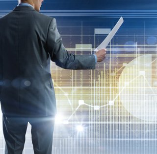 История успеха группы "Инвестохиллc" Андрея Волкова: Использовать кризис, как возможность