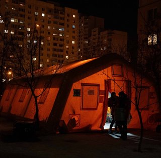 Через удари росіян по енергетиці в Україні змінюють правила комендантської години, — Шмигаль