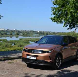 Революційні зміни: тест-драйв нового кросовера Opel Grandland