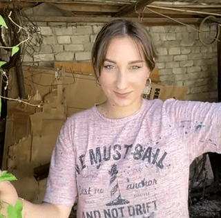 Жінка купила будинок в селі за $8 тисяч: чому тепер з неї сміються (фото)