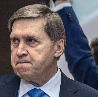 "Идите нах*й" — российский дипломат обматерил советников Макрона, — FT