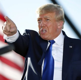 "Только глупцы могут думать иначе": Трамп отреагировал на стремительное повышение цен на нефть