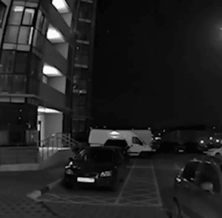 В небе над РФ взорвался метеорит: куда упали обломки (видео)