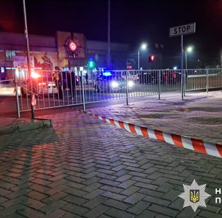 У Миколаєві стався вибух на непрацюючій АЗС: внаслідок теракту постраждало семеро поліціянтів