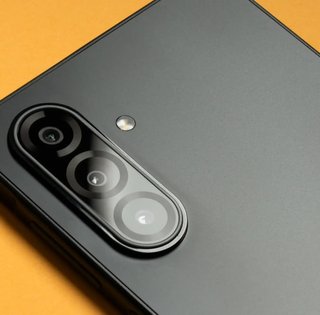 "Прослужить вам роки": найкращий смартфон до 10 000 грн за результатами тестування (фото)