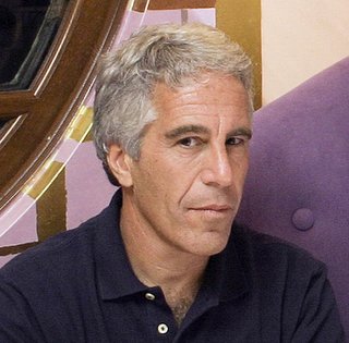 Лікар, який був присутній на розтині тіла Епштейна, зробив гучну заяву про його смерть: "Не вчиняв самогубства"