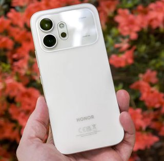 Краща альтернатива Samsung: новий смартфон середнього класу порадував під час тестів (фото)
